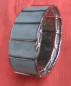 bracelet grey