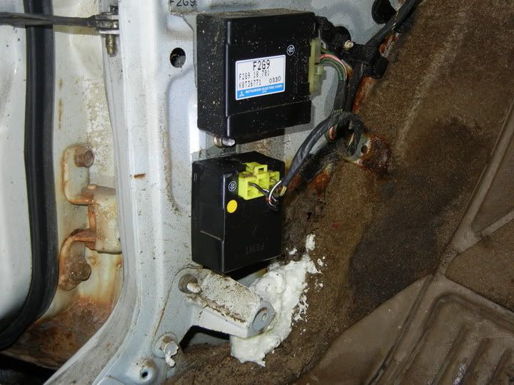 Mazda B3000 Fuse Box Diagram. drivers side kick panel.