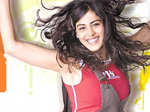 21547 - Genelia D’Souza Photo Shoot