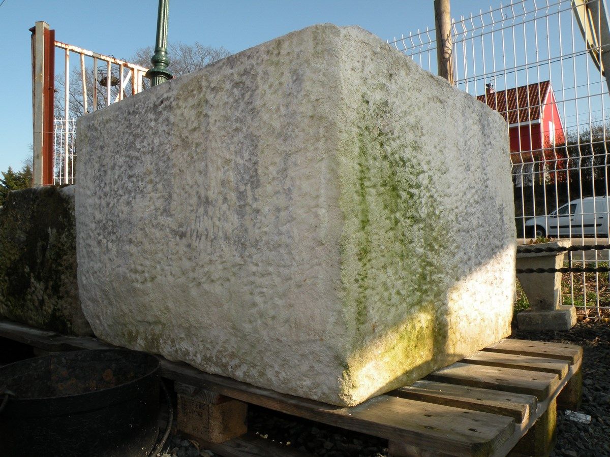 ABREUVOIR BAC en PIERRE XIXe photo DSCN4486Copier.jpg