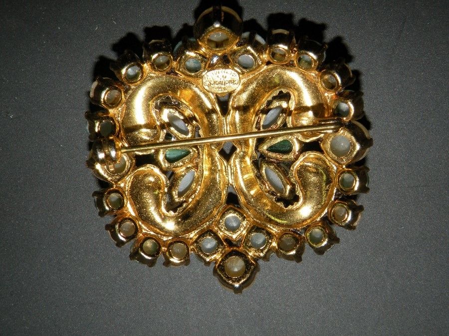 Broche Dior photo DSCN4973Copier.jpg
