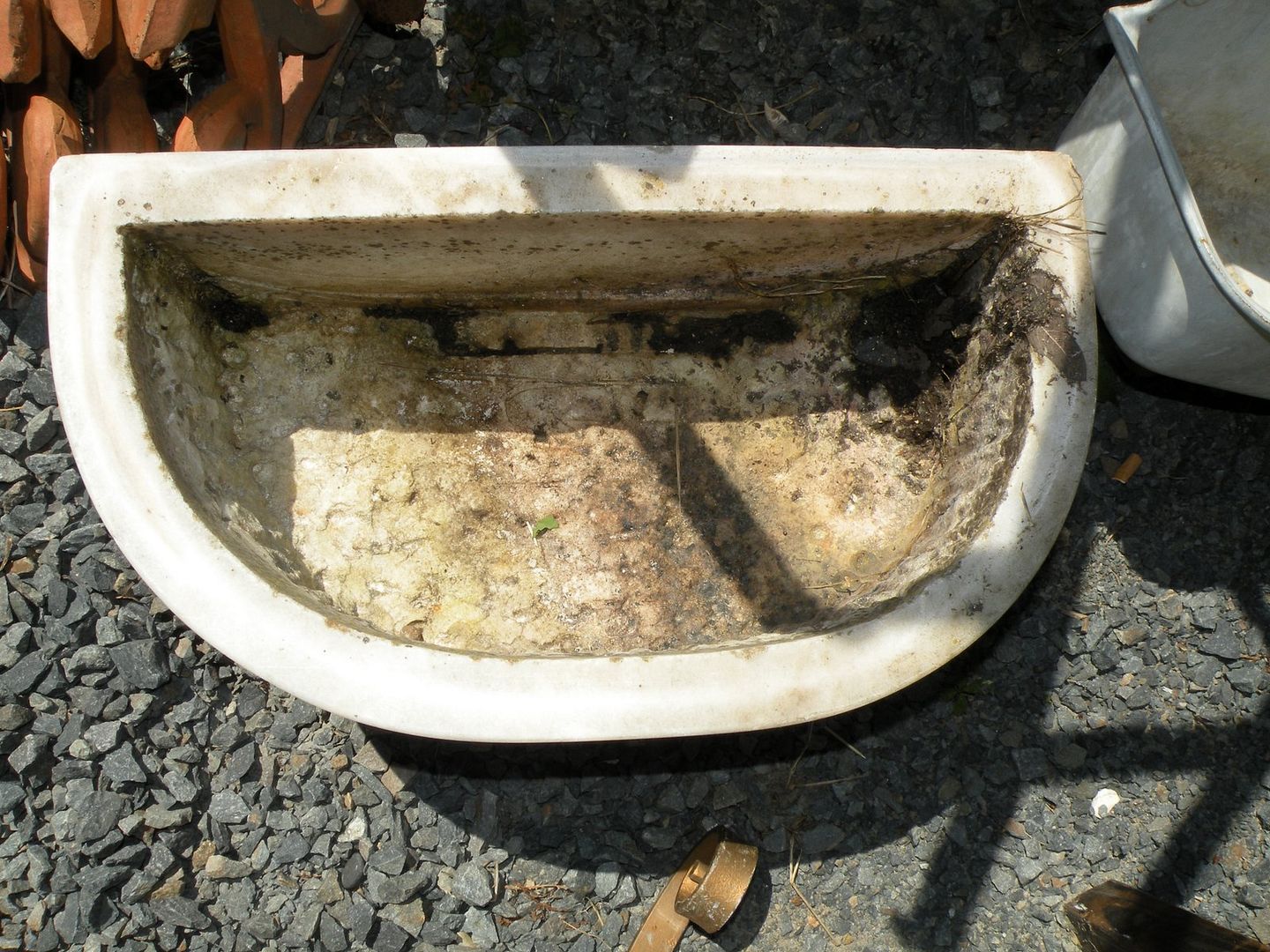 ancien evier lavabo en pierre de jardin photo DSCN5543Copier.jpg