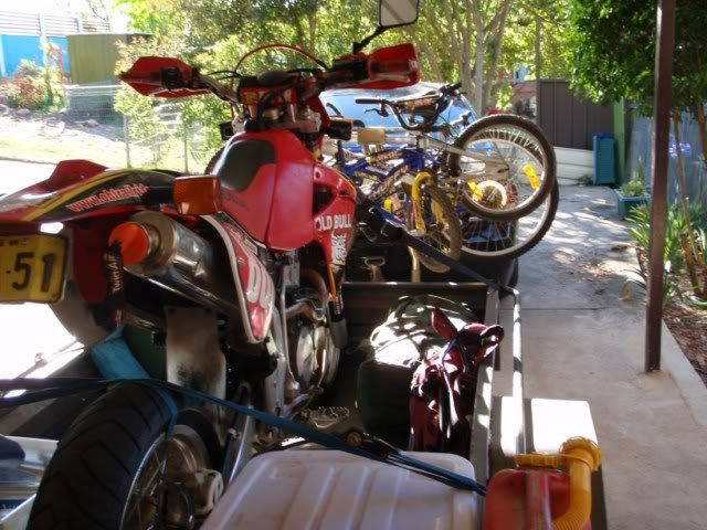 PC110001640x480.jpg
